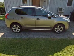 Grå Begagnad 2013 Peugeot 3008 Kombi | 69 500 kr (Marknadspris)