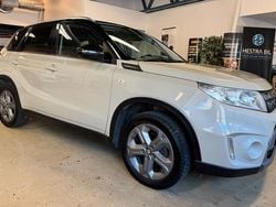 Brun Begagnad 2016 Suzuki Vitara GL SUV | 129 900 kr (Marknadspris)