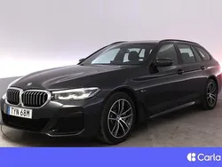 Grå Begagnad 2022 BMW 530e M Sport Kombi | 429 900 kr (Marknadspris)