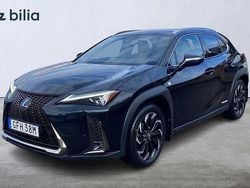 Svart Begagnad 2019 Lexus UX 250h E-FOUR SUV | 279 900 kr (Lite dyr)
