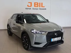Grå Begagnad 2023 DS Automobiles DS3 Crossback E-Tense SUV | 279 900 kr