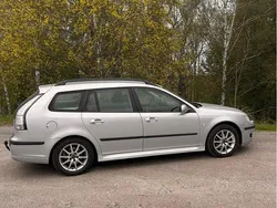 Grå Begagnad 2006 Saab 9-3 Linear Kombi | 25 000 kr (Marknadspris)