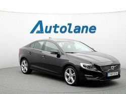 Svart (onyx black) Begagnad 2017 Volvo S60 Summum Sedan | 179 900 kr (Marknadspris)
