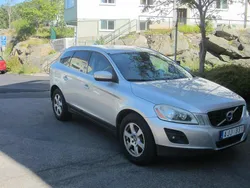 Grå Begagnad 2010 Volvo XC60 Summum SUV | 85 000 kr (Marknadspris)