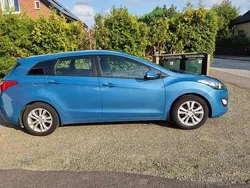 Blå Begagnad 2014 Hyundai i30 Kombi | 39 500 kr (Bra pris)