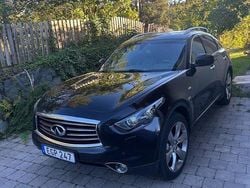 Svart Begagnad 2012 Infiniti Fx50 SUV | 75 000 kr