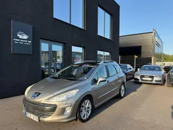 Grå Begagnad 2009 Peugeot 308 Kombi | 29 900 kr (Marknadspris)