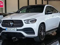 Vit Begagnad 2022 Mercedes GLE350e AMG Sportkupé | 749 500 kr (Bra pris)