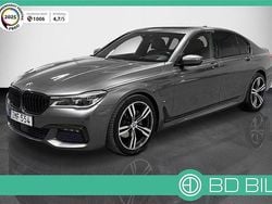 Grå Begagnad 2016 BMW 740 M Sport Sedan | 369 900 kr