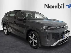 Grå (dolphin grey metallic) Ny 2024 VW Tayron Life SUV | 554 900 kr (Marknadspris)
