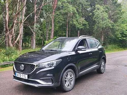 Svart Begagnad 2020 MG ZS Sedan | 160 000 kr (Bra pris)