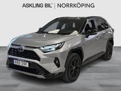 Grå Begagnad 2024 Toyota RAV4 Hybrid Style SUV | 429 000 kr (Bra pris)