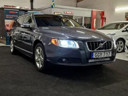 Grå Begagnad 2008 Volvo V70 Momentum Kombi | 20 000 kr (Superpris)