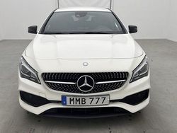 Vit Begagnad 2017 Mercedes CLA200 Shooting Brake AMG Kombi | 169 800 kr (Marknadspris)
