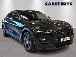 Grå Begagnad 2022 Ford Mustang Mach-E Standard Range SUV | 359 900 kr (Marknadspris)