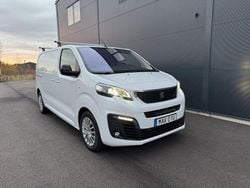 Vit Begagnad 2023 Peugeot Expert Van | 299 900 kr (Bra pris)