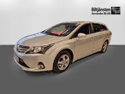 Silver Begagnad 2015 Toyota Avensis Multidrive S Kombi | 169 900 kr (Marknadspris)