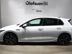 Vit Begagnad 2022 VW Golf VIII R Kombi | 449 000 kr (Lite dyr)