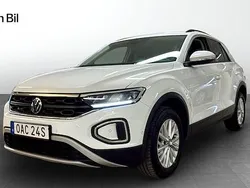 Vit Begagnad 2022 VW T-Roc Life SUV | 219 900 kr (Marknadspris)