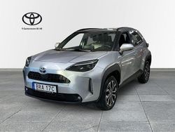 Silver Begagnad 2023 Toyota Yaris Cross Active SUV | 229 000 kr (Bra pris)