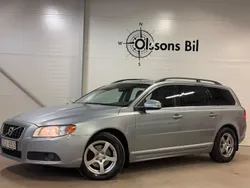 Silver Begagnad 2010 Volvo V70 Momentum Kombi | 69 800 kr (Marknadspris)