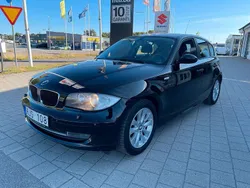 Svart Begagnad 2008 BMW 118 Advantage Halvkombi | 68 000 kr (Marknadspris)