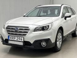 Vit Begagnad 2015 Subaru Outback SUV | 154 800 kr (Bra pris)