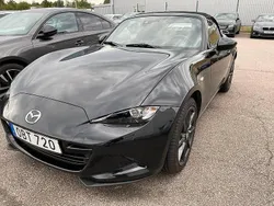 Svart (svart metallic) Begagnad 2016 Mazda MX5 Cab | 225 000 kr (Marknadspris)