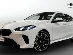 Vit (white) Begagnad 2025 BMW 120 Comfort Edition Halvkombi | 418 700 kr