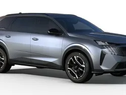 Peugeot e-5008
