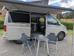 Grå Begagnad 2024 VW T6.1 California Van | 718 000 kr (Superpris)