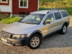 Grå Begagnad 2004 Volvo XC70 SUV | 50 000 kr (Lite dyr)