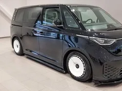 Svart Begagnad 2024 VW ID. Buzz Pro Van | 579 000 kr