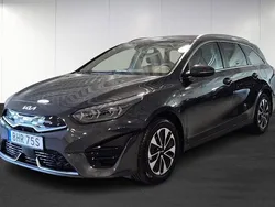 Mörkgrå (grey) Begagnad 2024 Kia Ceed Sportswagon Advance Kombi | 309 900 kr (Dyr)