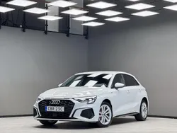 Vit Begagnad 2022 Audi A3 Sportback e-tron S-Line Sedan | 349 900 kr (Marknadspris)