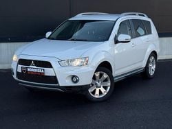 Vit Begagnad 2009 Mitsubishi Outlander SUV | 54 800 kr (Marknadspris)