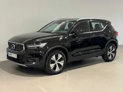 Svart Begagnad 2020 Volvo XC40 Inscription SUV | 319 500 kr (Marknadspris)