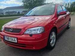 Röd Begagnad 2002 Opel Astra Sedan | 19 900 kr (Marknadspris)