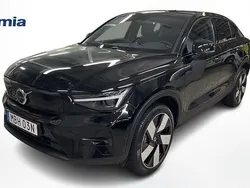 Svart Begagnad 2022 Volvo EC40 SUV | 349 000 kr (Marknadspris)