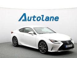 Vit Begagnad 2017 Lexus RC300h Executive Line Sportkupé | 329 900 kr