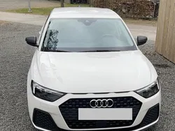 Vit Begagnad 2023 Audi A1 Sportback Halvkombi | 250 000 kr (Marknadspris)