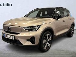 Grå Begagnad 2023 Volvo XC40 Single Motor SUV | 354 900 kr