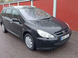 Svart Begagnad 2005 Peugeot 307 Kombi | 9 500 kr (Bra pris)