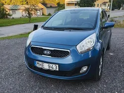 Blå Begagnad 2012 Kia Venga Halvkombi | 45 000 kr (Marknadspris)