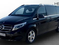 Svart (black) Begagnad 2018 Mercedes V250 Minibuss | 430 000 kr