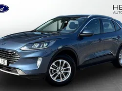 Blå (blue) Begagnad 2022 Ford Kuga Titanium SUV | 244 900 kr (Marknadspris)