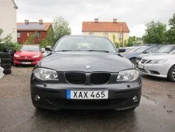 Grå Begagnad 2005 BMW 116 Advantage Halvkombi | 39 500 kr (Marknadspris)