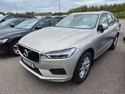 Ljusbrun (luminous sand metallic) Begagnad 2020 Volvo XC60 Momentum SUV | 335 000 kr (Bra pris)
