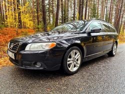 Svart Begagnad 2012 Volvo V70 Momentum Kombi | 79 900 kr (Bra pris)