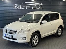 Vit Begagnad 2010 Toyota RAV4 Multidrive S SUV | 89 800 kr (Marknadspris)